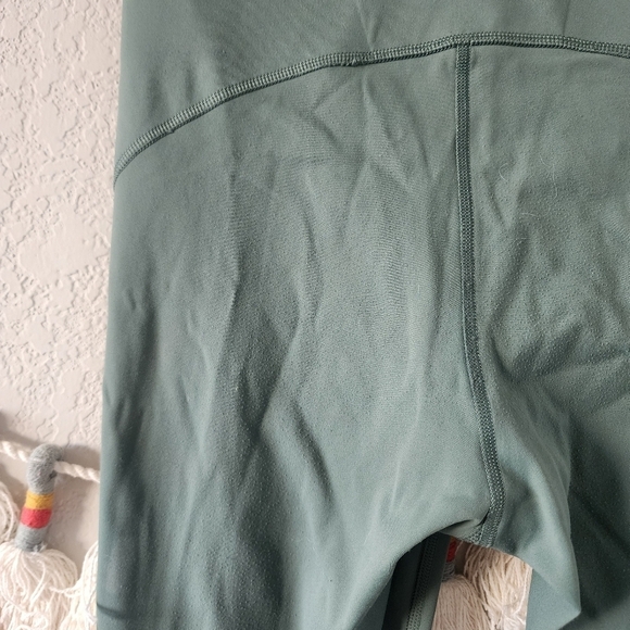 ON Running Run On Clouds Movement Leggings Swiss Engineering Gym Train Green S - Picture 10 of 13